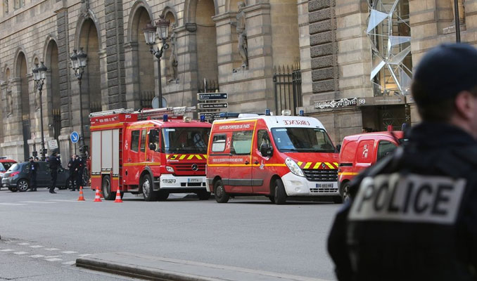 Louvre Müzesi saldırganının kimliği belli oldu