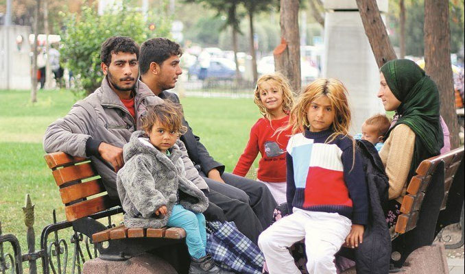 Suriyelilere maaş bağlandı