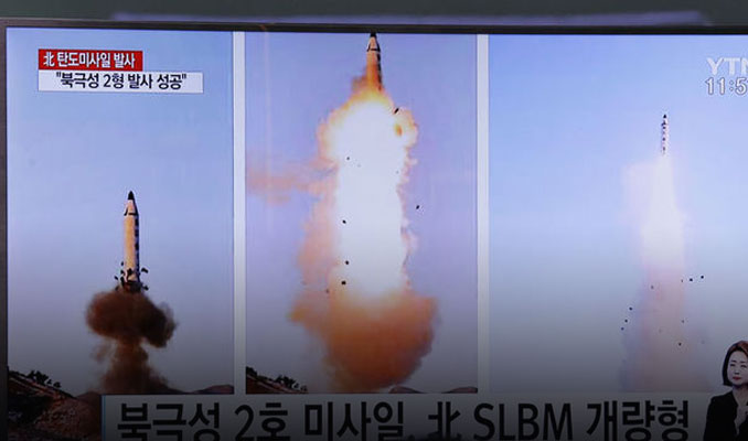 Kuzey Kore 4 roket fırlattı