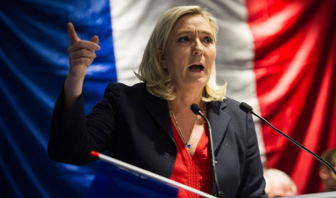 Le Pen, Euro'dan vazgeçeceklerini tekrarladı