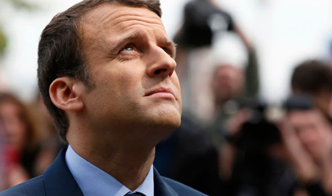Macron'un Le Pen'i geride bırakması AB'nin geleceğini kurtardı