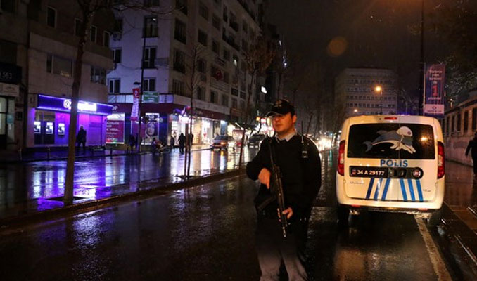 Adana'da bin polisle uyuşturucu operasyonu