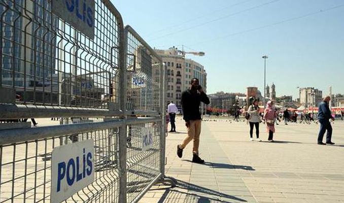 Taksim’de 1 Mayıs tedbirleri başladı