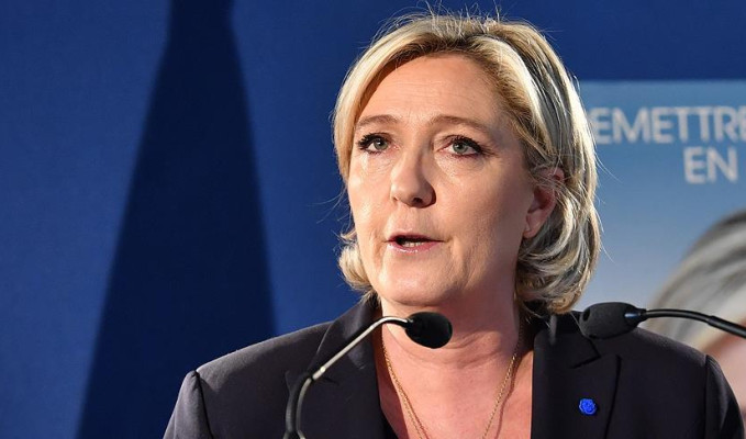 Aşırı sağcı Le Pen milletvekili adaylığını açıkladı