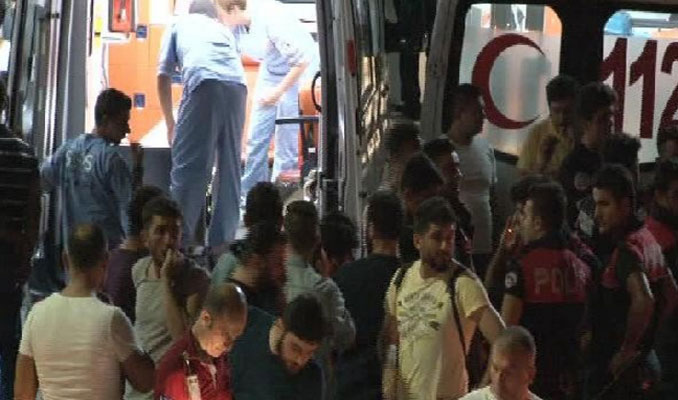 İstanbul Emniyeti'nde DEAŞ'lı zanlıdan bıçaklı saldırı