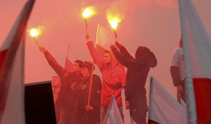 Polonya'daki 100. kutlamalarında Neonazi gölgesi