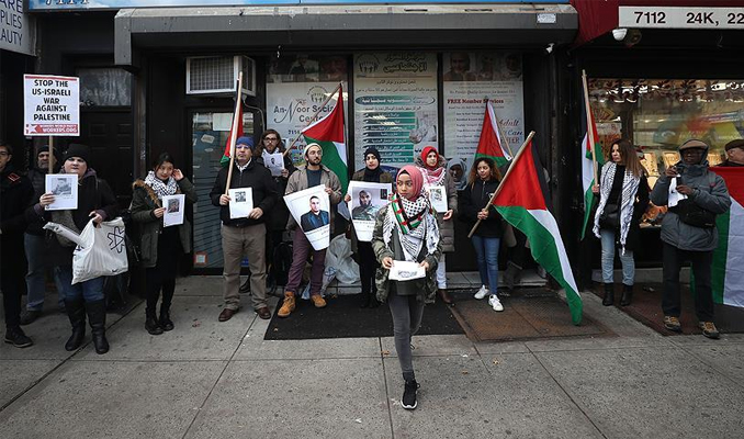 New York'ta İsrail’in Filistinlilere saldırıları protesto edildi