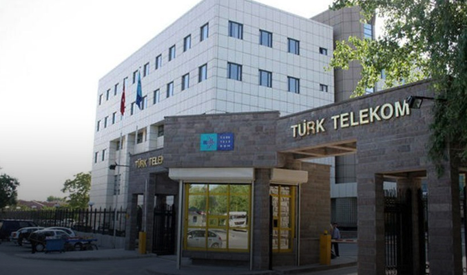 Türk Telekom Yönetim Kurulu'nda 3 istifa
