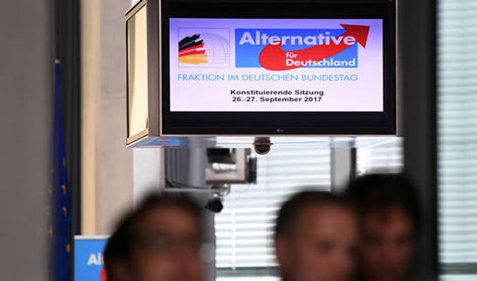 Almanya'da şok seçim anketi
