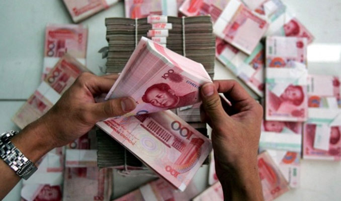 Çin piyasaya 2 trilyon yuan sürdü