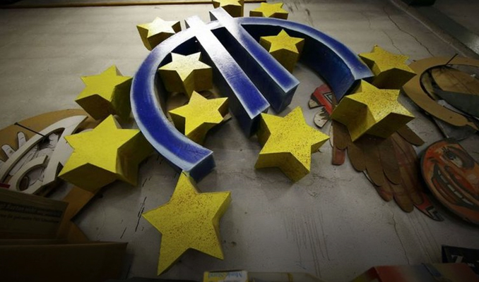 Euro bölgesi 3.3 milyar euro fazla verdi