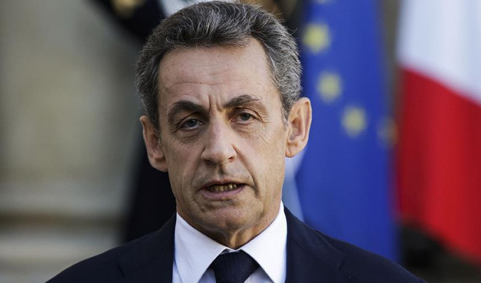 Sarkozy gözaltına alındı