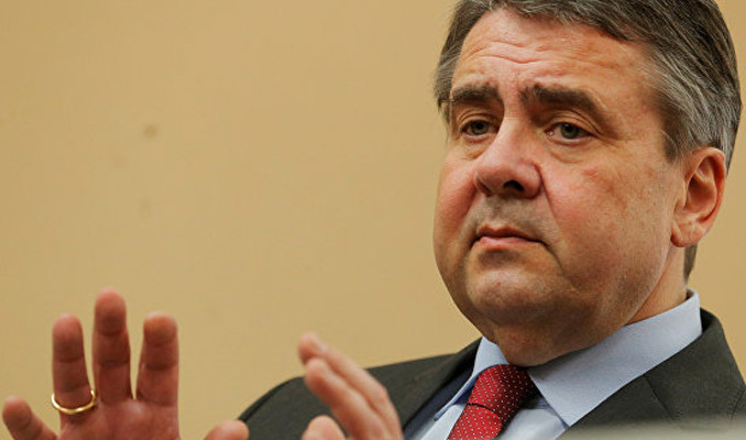 Almanya Dışişleri Bakanı Gabriel görevi bırakıyor