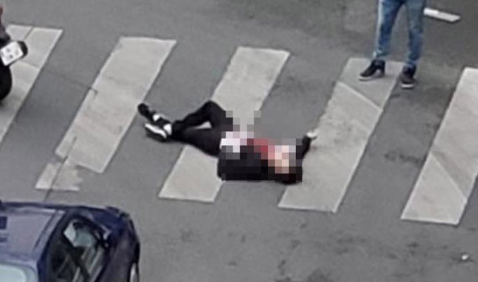 Paris'te bıçaklı saldırı, DEAŞ üstlendi