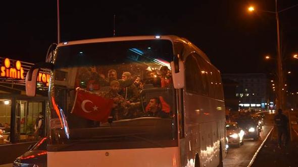 Afrin'den dönen özel harekâtçılara coşkulu karşılama