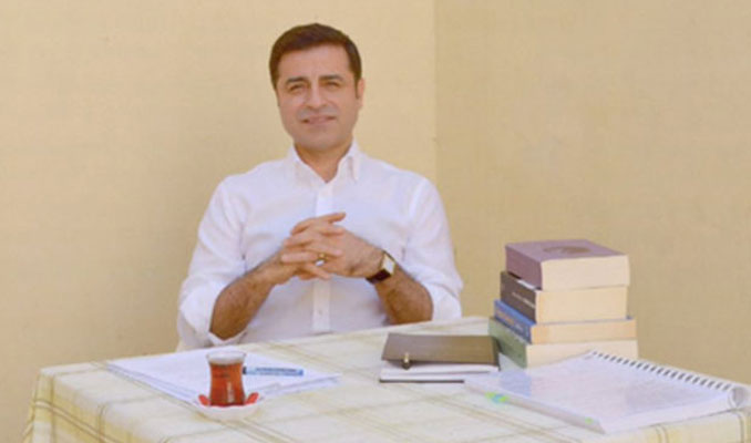 HDP, Demirtaş'ın adaylığı için başvurusunu yaptı