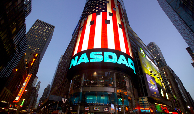 NYSE karışık kapandı, Nasdaq rekor kırdı