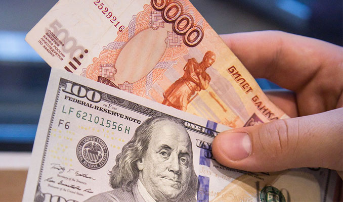 Rus rublesinde Türkiye riski