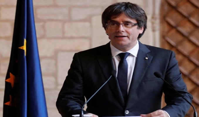 Eski Katalan lider Puigdemont Belçika'ya döndü 