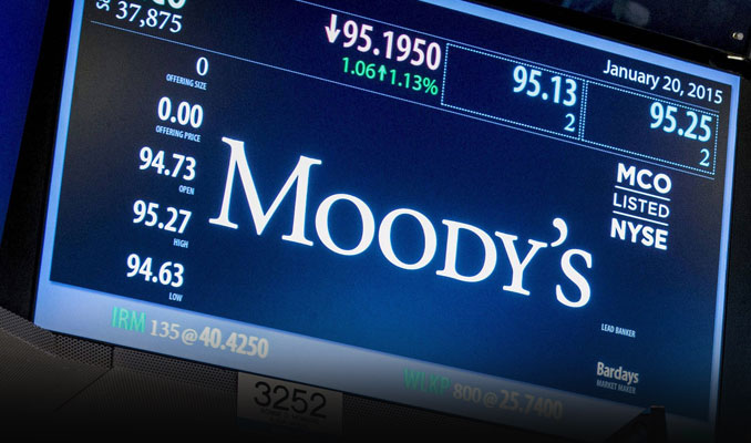 Moody's, İtalya'nın kredi notunun izleme süresini uzattı 