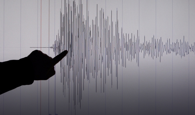 Peru-Brezilya sınırında 7.1 şiddetinde deprem