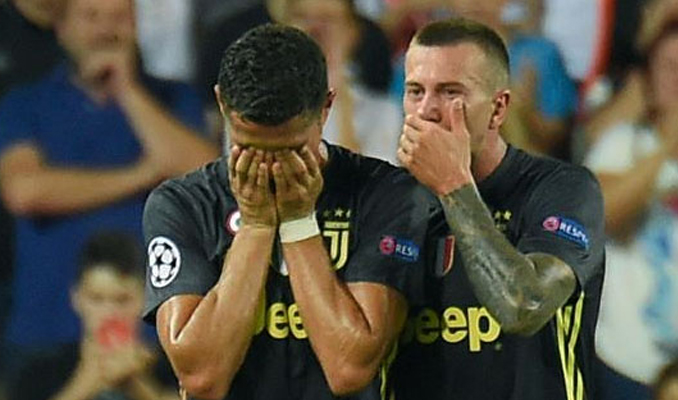 Cristiano Ronaldo gözyaşlarına hakim olamadı