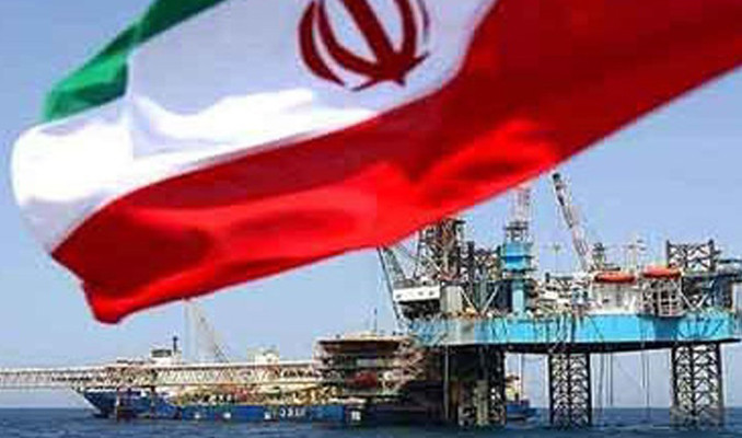 İran’ın günlük petrol satışı 1 milyon varilin üstünde