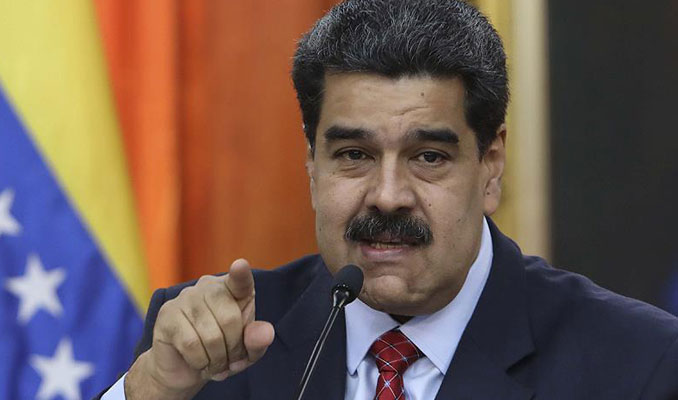 Maduro: Egemenliğimize kasteden darbeyi bozguna uğratacağız