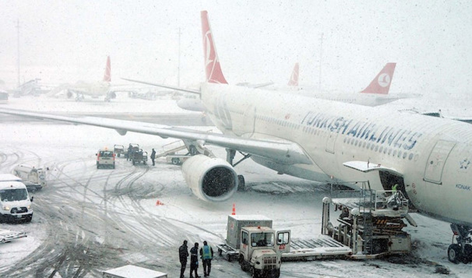 Kar uyarısı nedeniyle İstanbul'da bazı seferler iptal edildi