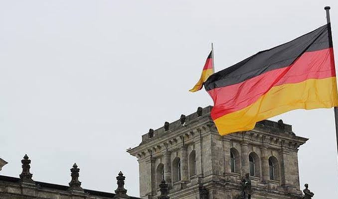 Alman ekonomisi zayıf fakat resesyon olasılığı düşük