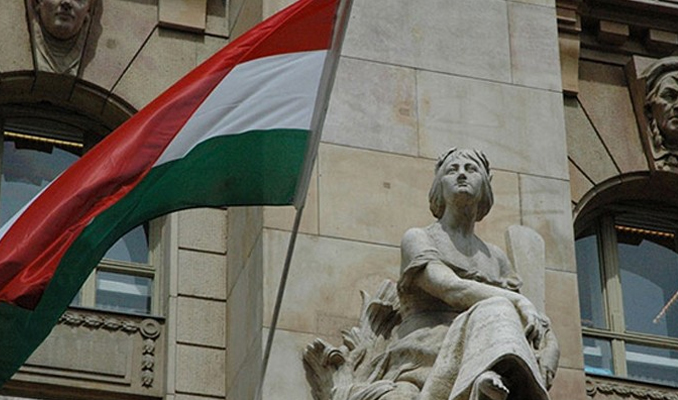 Macaristan, Suriye'de güvenli bölge konusunda Türkiye ile iş birliği yapacak