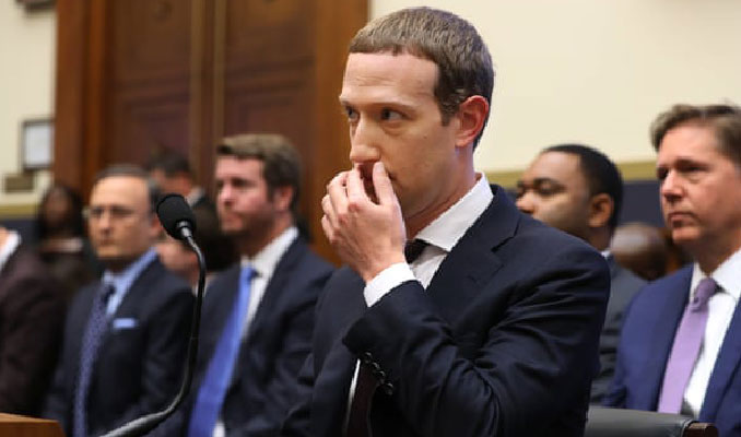 Kongre üyeleri Zuckerberg'i fena terletti