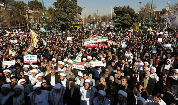 İran’daki protestolarda 1000 kişi gözaltına alındı