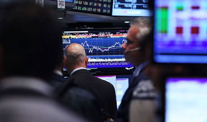 New York Borsası yatay seyirle açıldı