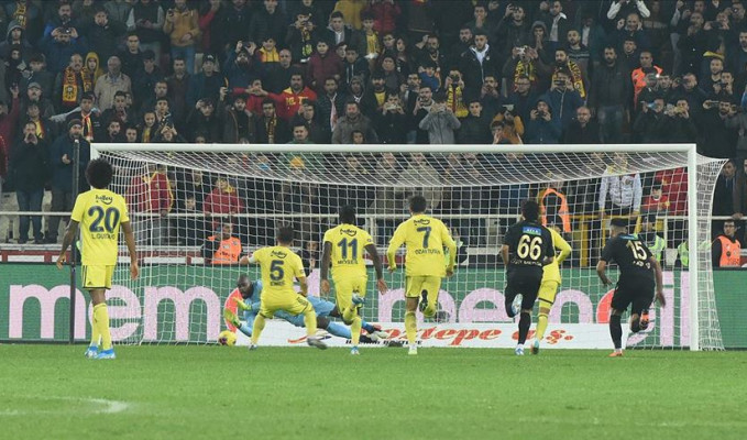 Fenerbahçe Malatya'dan 1 puanla döndü