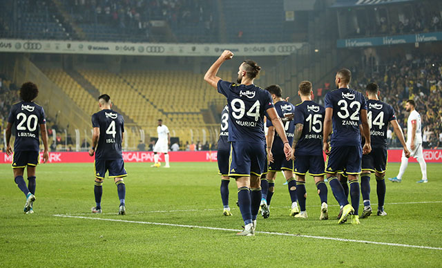 Fenerbahçe, Kasımpaşa'yı 3-2 yendi