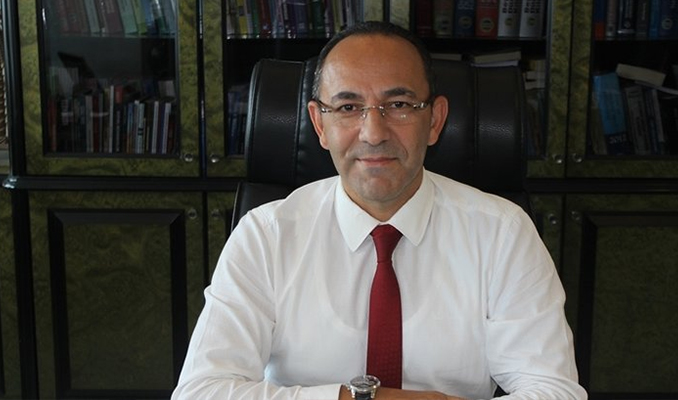 CHP'li belediye başkanı Burak Oğuz FETÖ'den tutuklandı