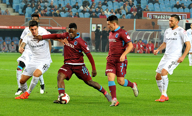 Trabzonspor kupa maçında Altay'ı 4-1 yendi