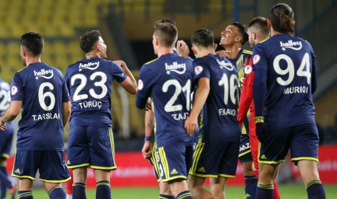 Fenerbahçe İstanbulspor maçında gol yağmuru