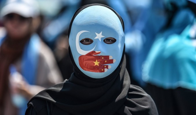 Çin Uygur kimliğini yok etmek istiyor