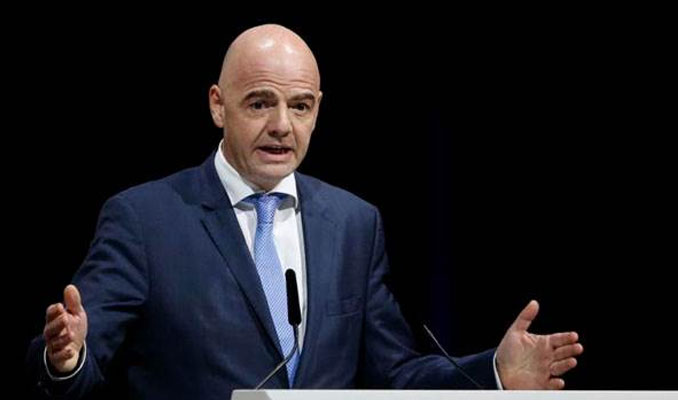 FIFA Başkanı’ndan Demirören açıklaması: ‘Hoşuma gitmiyor’