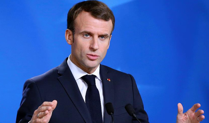 Macron ABD'nin Suriye'de asker bırakmasından memnun