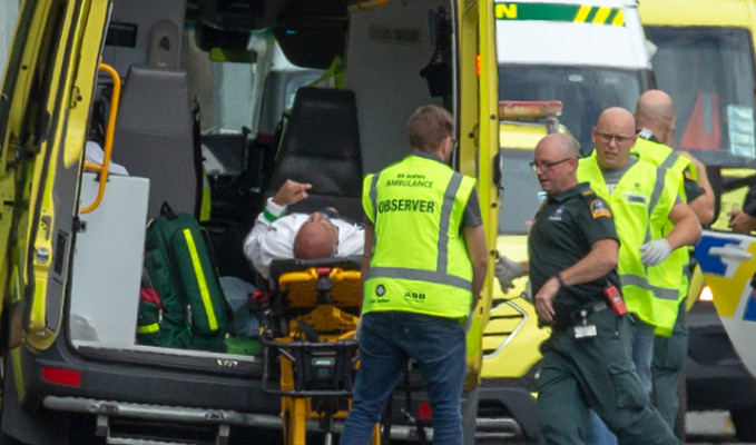 Yeni Zelanda'daki terör saldırısıyla ilgili 3 kişi tutuklandı