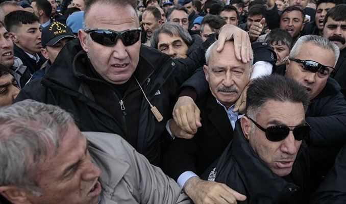 Kılıçdaroğlu kendisine saldıranlardan şikayetçi oldu