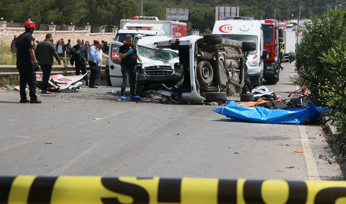 Buca'da trafik faciası: 7 ölü