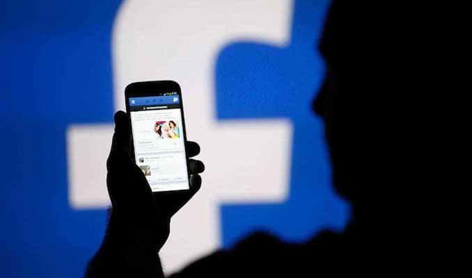 Facebook 3 ayda 2.2 milyar sahte hesap sildi