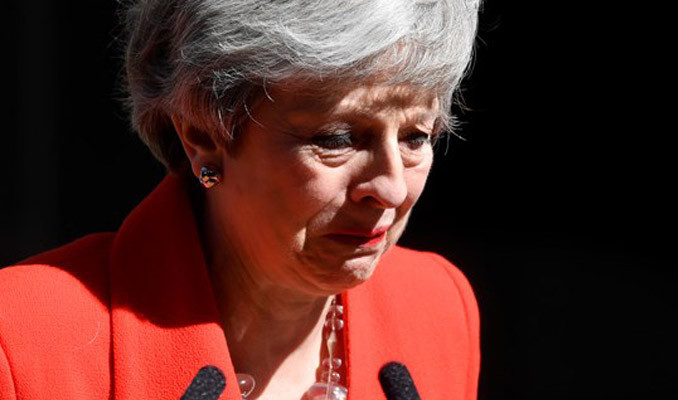 İngiltere Başbakanı May 7 Haziran'da istifa edecek 