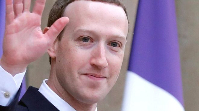 Facebook'ta Zuckerberg için kritik oylama