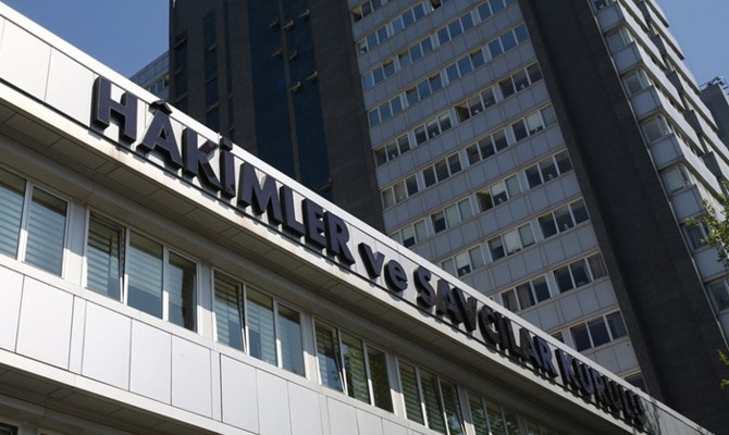 HSK'dan İstanbul İlçe Seçim Kurulu Başkanlarına soruşturma