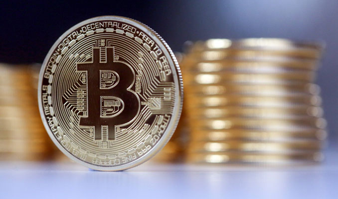 Bitcoin 10 dakikada 1,800 dolar düştü
